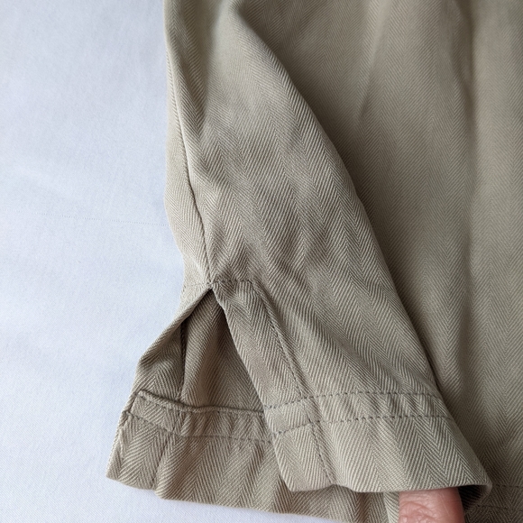 Neutral Minimalist Silk Tan Top Axis LA Women's Size Medium - Picture 6 of 7